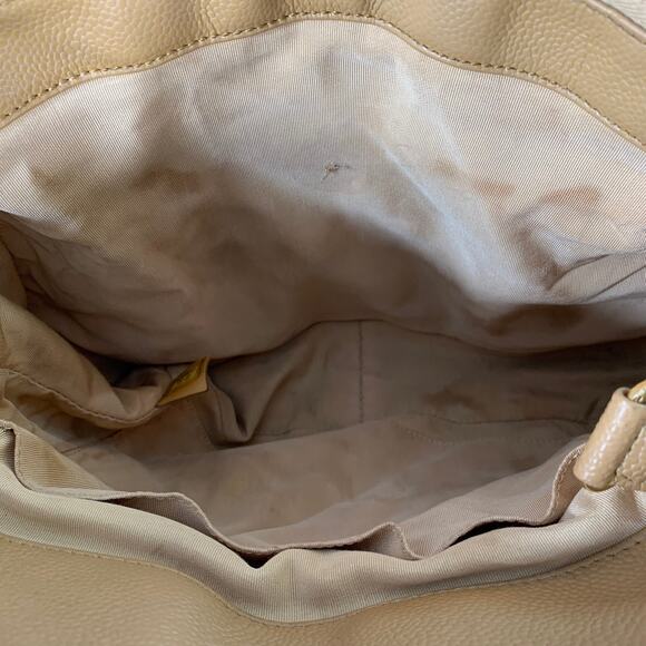 CHANEL Vintage GST Caviar Grand Shopping Tote Beige Gold Quilted Leather Handbag - Picture 12 of 16